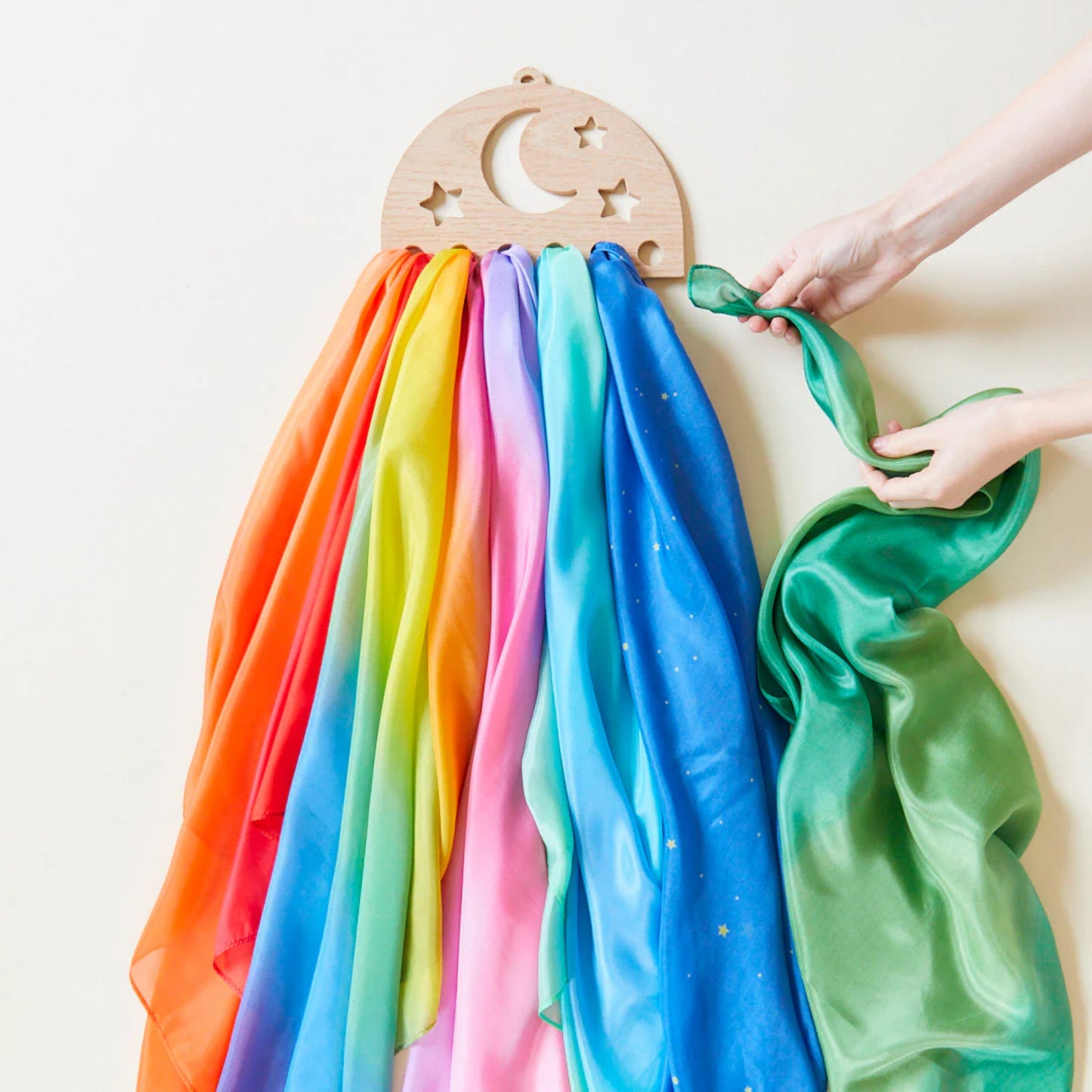 Sarah's Silks｜6孔絲巾展示架-中尺寸