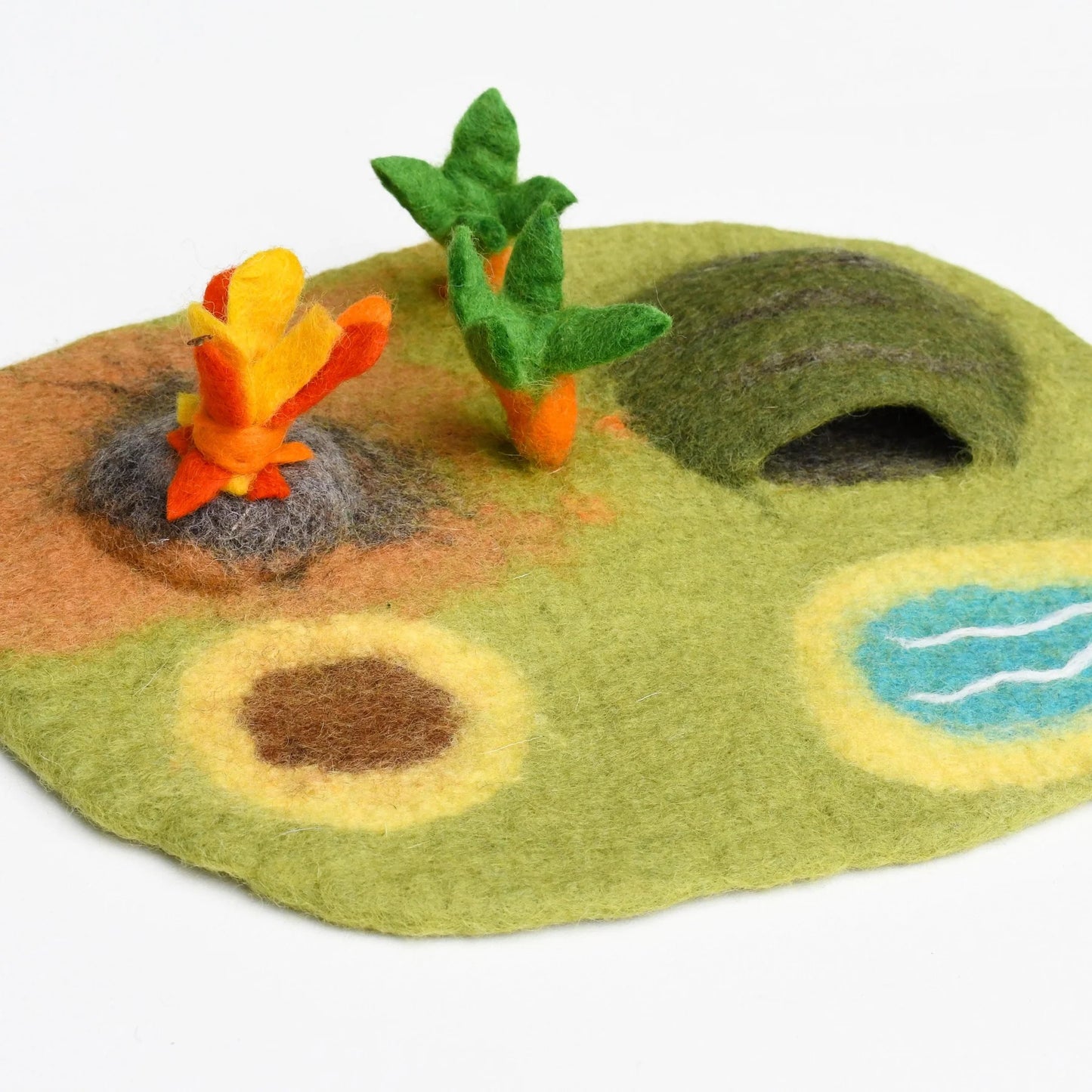 Tara Treasure | 羊毛氈手工玩具-恐龍樂園遊戲墊