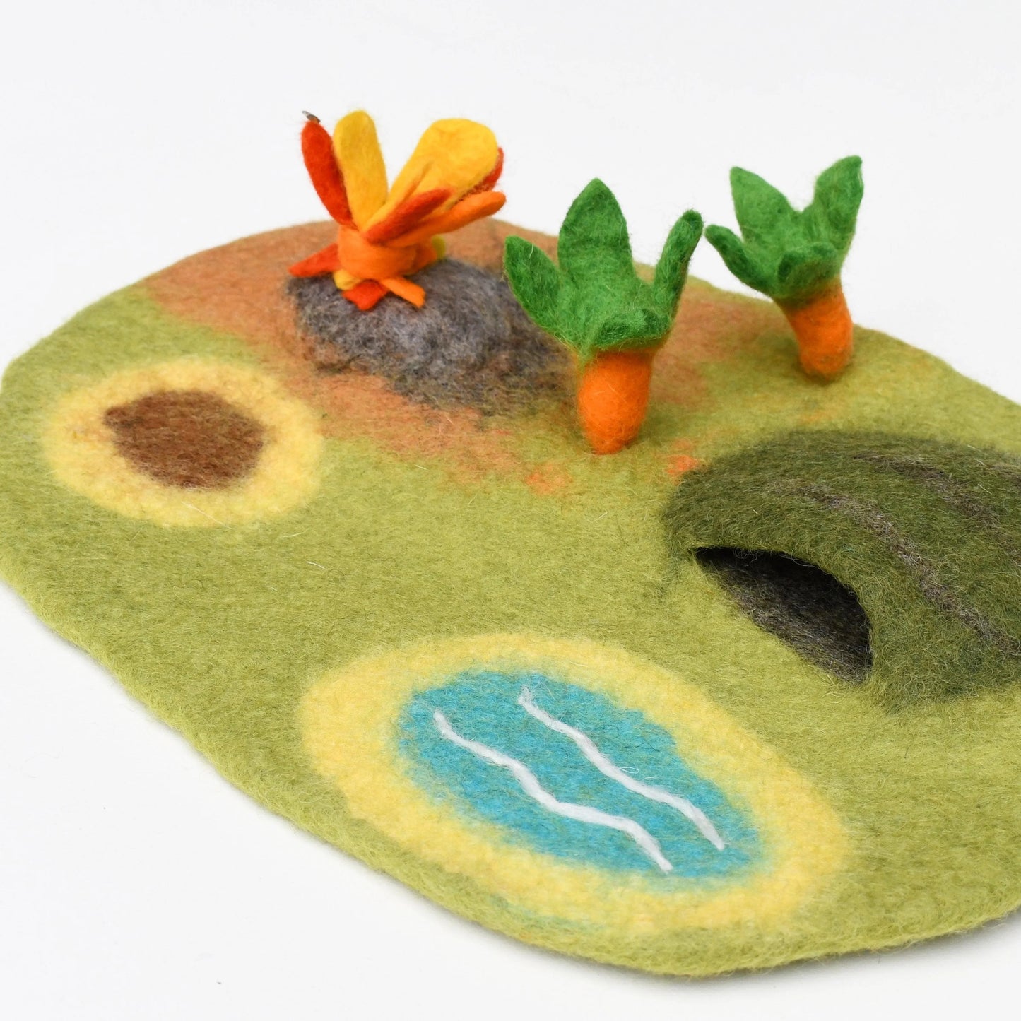 Tara Treasure | 羊毛氈手工玩具-恐龍樂園遊戲墊